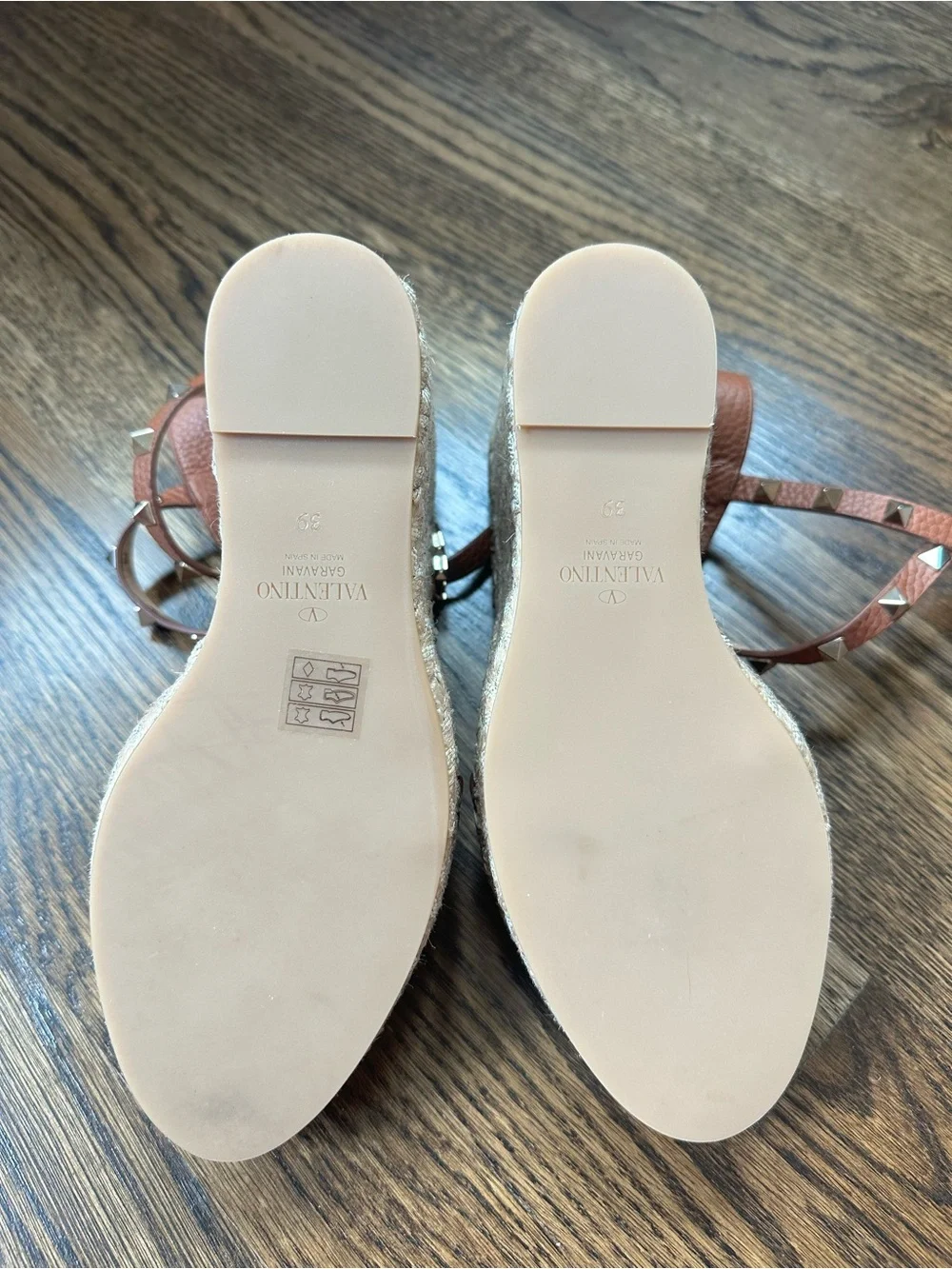 Valentino Garavani Rockstud Espadrille Wedge Sandals, size 39